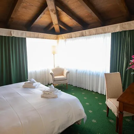 Hotel Candiani 4*