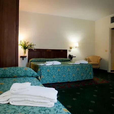Candiani 4*